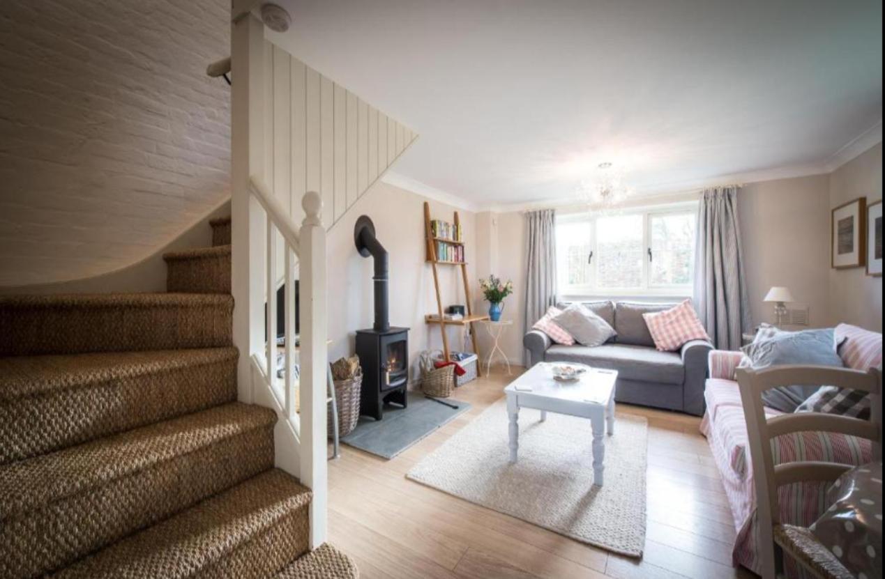Dreamy Suffolk Country Cottage Escape Aldeby Exteriör bild